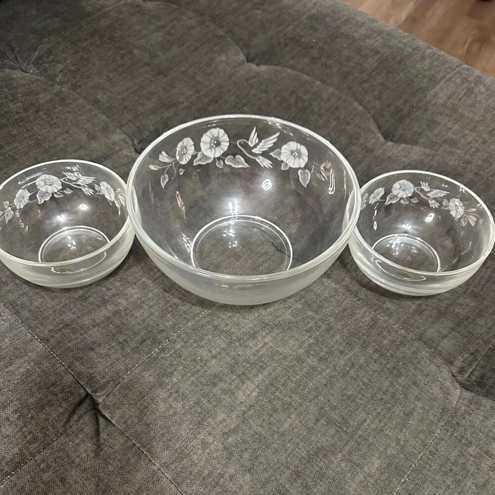 Vintage Hummingbird Collection Replacement Serving bowl set of 3 1-8” 2-5”